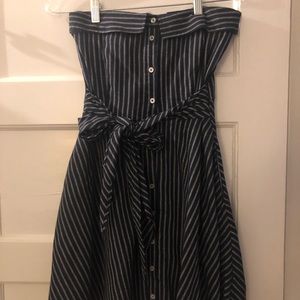 Navy pocketed dress
